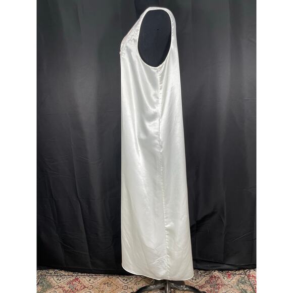 Vintage Jacklyn Smith, Studio Intimates, Cream and Pink Satin Long Nightgown - Picture 4 of 7